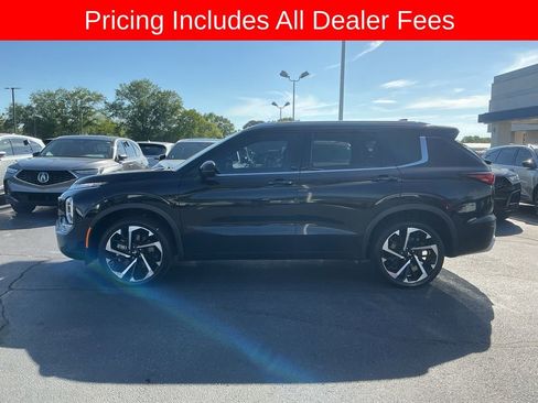Used 2022 Mitsubishi Outlander SEL AWD/4WD image 2