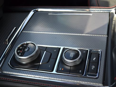 Used 2020 Ford Expedition Limited w/ Equipment Group 303A image 26