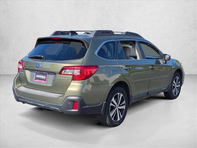 Used 2018 Subaru Outback 2.5i Limited AWD/4WD image 5