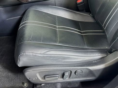 Used 2018 Lexus RX 350L Luxury image 24