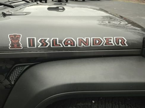 Used 2021 Jeep Wrangler Sport image 25