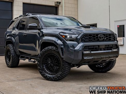 Used 2025 Toyota 4Runner TRD Sport Premium w/ Tow Technology Package AWD/4WD image 1