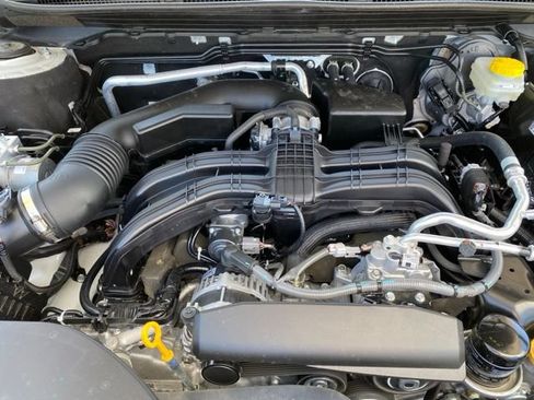 Certified 2025 Subaru Outback Premium AWD/4WD image 27