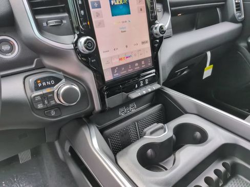 New 2026 RAM 1500 Big Horn AWD/4WD image 29