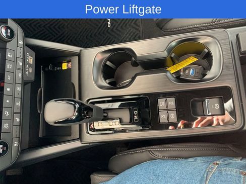 New 2026 Subaru Outback Touring image 8