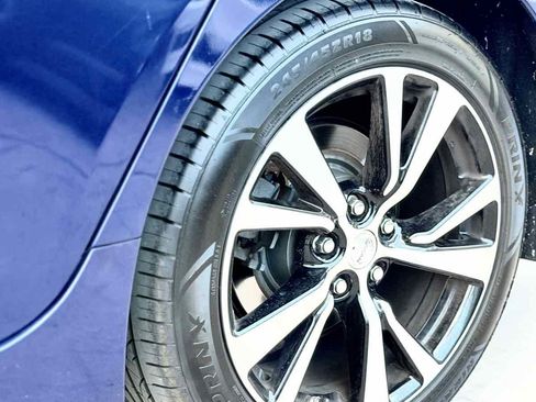 Used 2018 Nissan Maxima 3.5 SV image 15