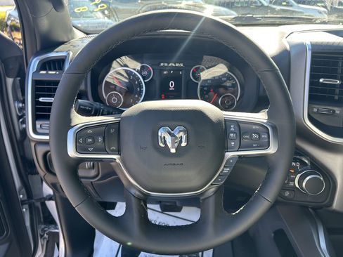 New 2026 RAM 1500 4x4 Crew Cab image 18