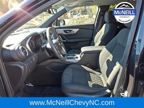 Used 2022 Chevrolet Blazer LT image 11