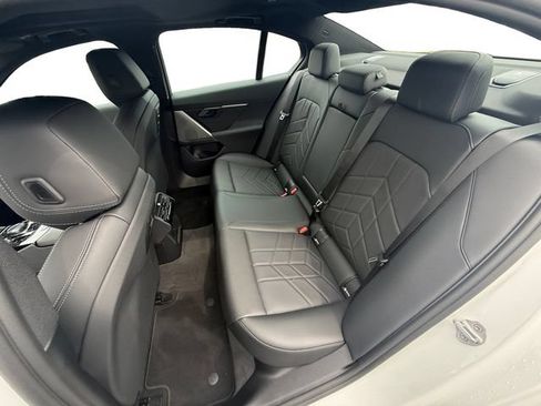 Used 2026 BMW 540i xDrive AWD/4WD image 21