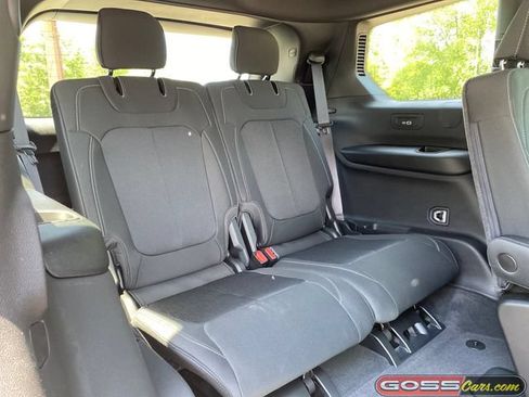 New 2026 Jeep Grand Cherokee L 4WD image 8