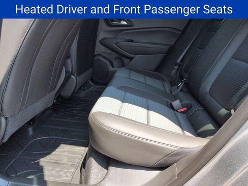 New 2026 Chevrolet Trax LT w/ Sunroof Package FWD image 21