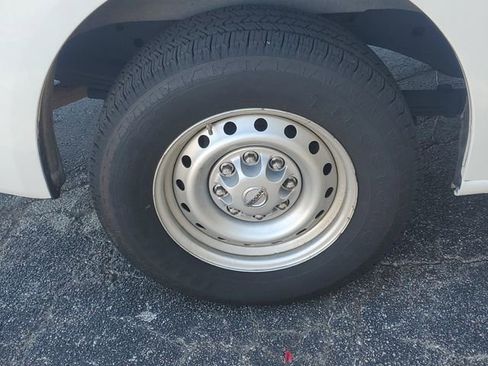 Used 2021 Nissan NV 1500 S image 6