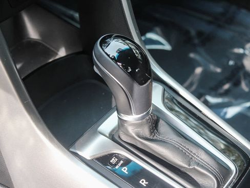 Used 2013 Hyundai Elantra GT image 19