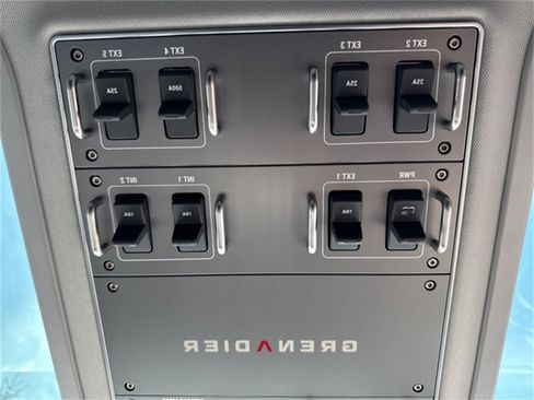 New 2025 INEOS Grenadier Fieldmaster Edition image 16