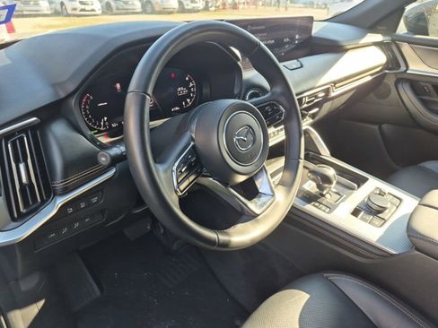 Used 2025 MAZDA CX-90 3.3 Turbo w/ Premium Plus Pkg image 3