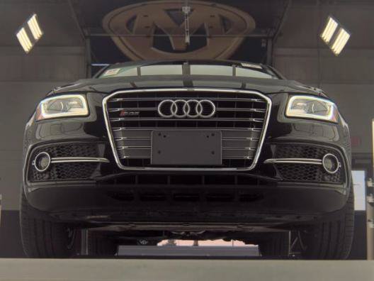 Used 2015 Audi SQ5 Premium Plus w/ Technology Package AWD/4WD image 3