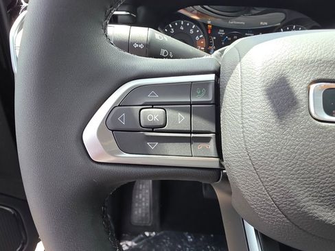 New 2026 Jeep Compass Limited image 17