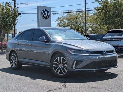 New 2025 Volkswagen Jetta SE