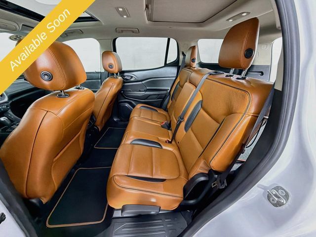 Used 2018 GMC Acadia SLT AWD/4WD image 23