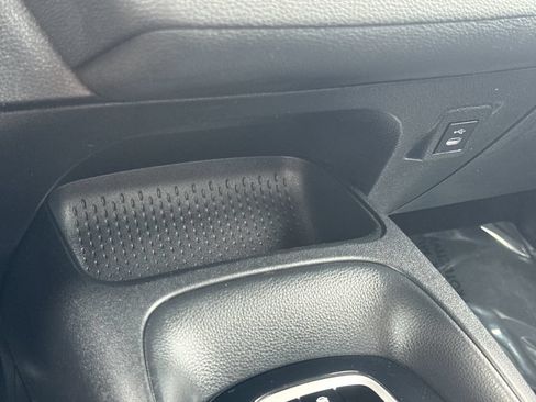 Used 2024 Toyota Corolla LE FWD image 25