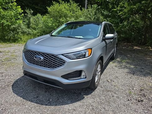 Used 2023 Ford Edge SEL w/ Convenience Package AWD/4WD image 8
