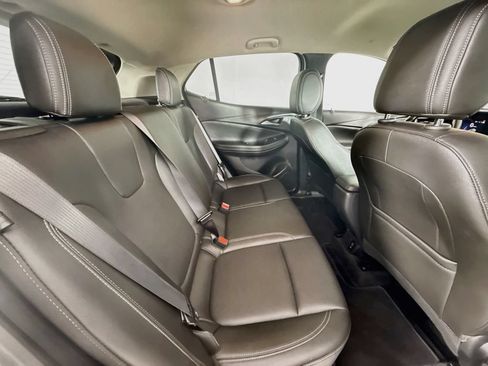 Certified 2024 Buick Encore GX Sport Touring FWD image 28