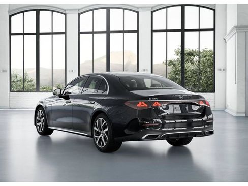 New 2027 Mercedes-Benz E 350 4MATIC Sedan image 28