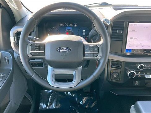 Used 2025 Ford F150 XLT w/ Equipment Group 301A Standard image 5
