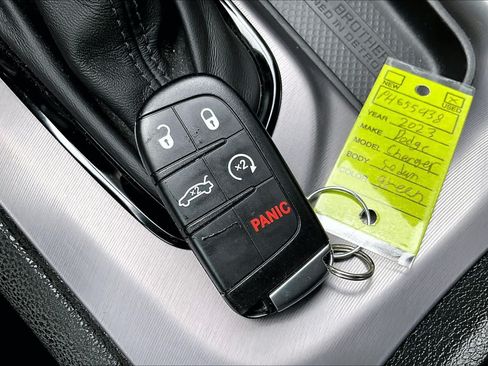 Used 2023 Dodge Charger R/T w/ Blacktop Package RWD image 15