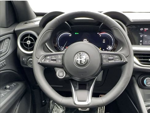New 2026 Alfa Romeo Stelvio Sprint w/ Convenience Package AWD/4WD image 37