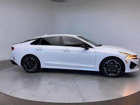 Used 2022 Kia K5 GT-Line AWD/4WD image 9