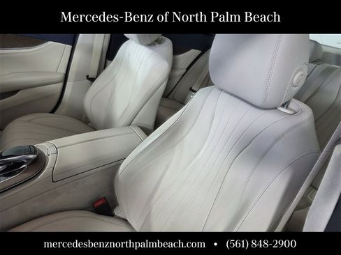 Used 2020 Mercedes-Benz E 350 4MATIC Sedan image 11