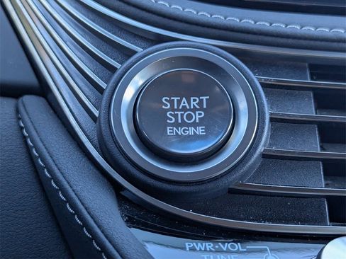 Used 2022 Lexus LS 500 image 22