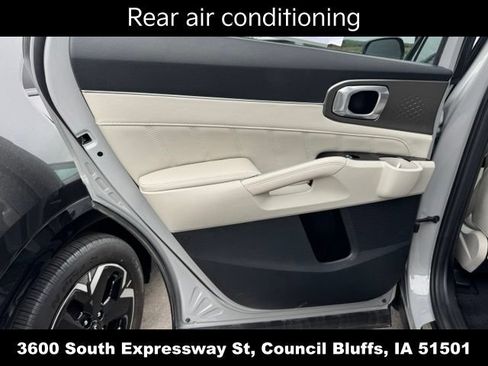 Used 2023 Kia Sorento SX FWD image 15