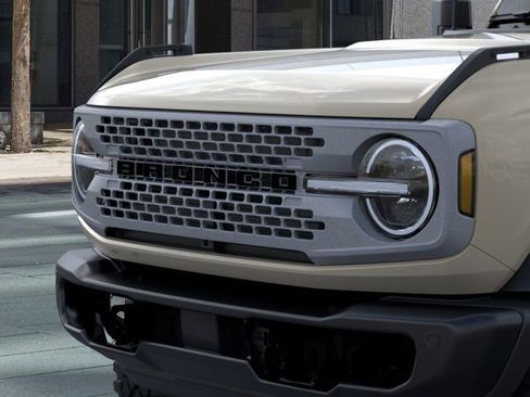 New 2025 Ford Bronco Badlands w/ Sasquatch Package image 19