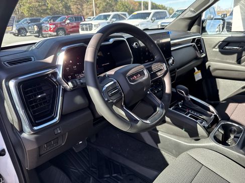 New 2026 GMC Canyon Elevation w/ Convenience Package image 13