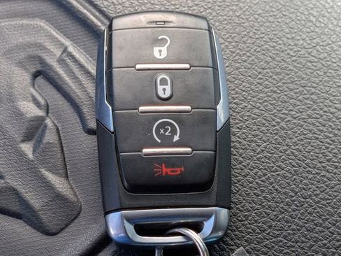 Used 2020 RAM 1500 Sport w/ Level 2 Equipment Group AWD/4WD image 28