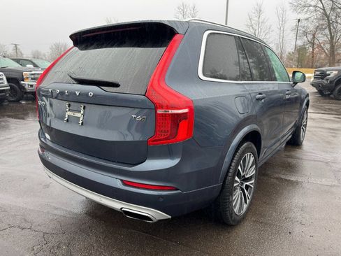Used 2021 Volvo XC90 T6 Momentum image 5