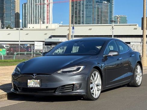 Used 2016 Tesla Model S 60 image 1