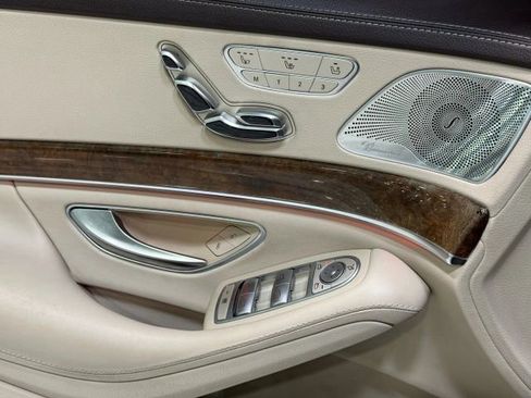 Used 2016 Mercedes-Benz S 550 4MATIC Sedan image 13
