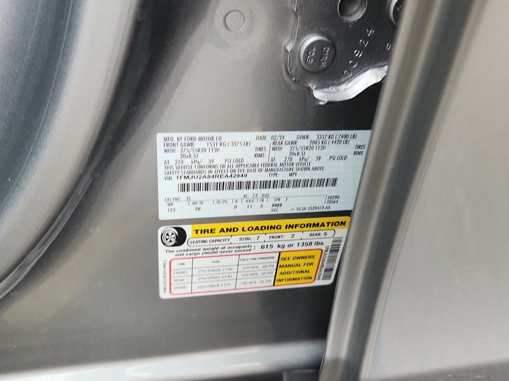 Used 2024 Ford Expedition Limited AWD/4WD image 21