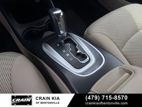 Used 2015 Dodge Journey American Value Package w/ Flexible Seating Group FWD image 18