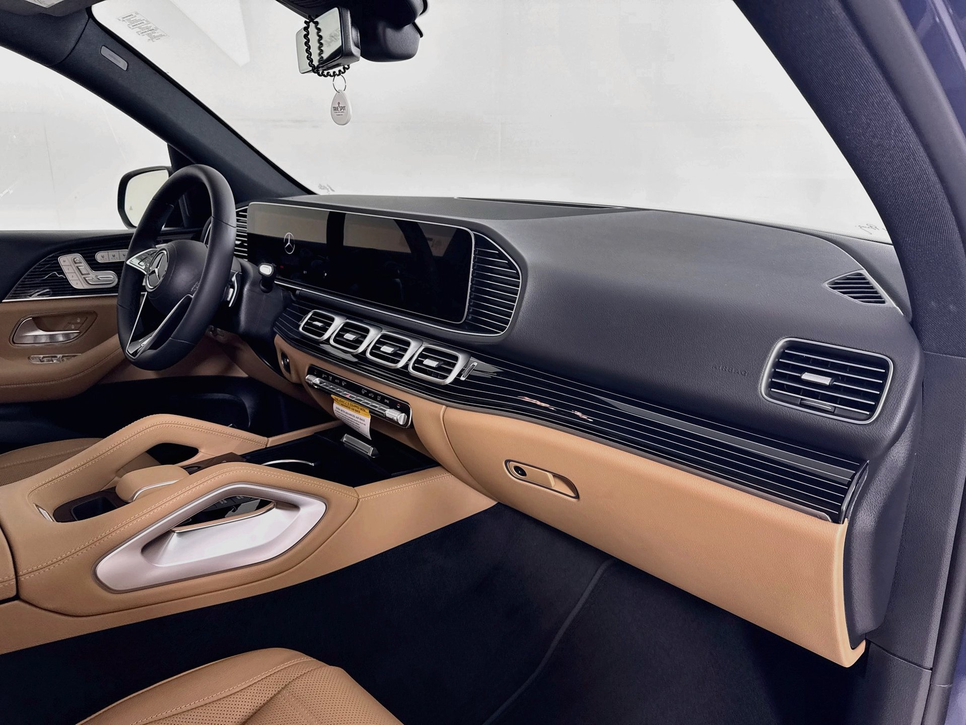 New 2026 Mercedes-Benz GLE 450 4MATIC image 32