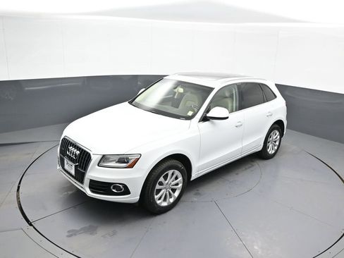 Used 2016 Audi Q5 2.0T Premium Plus w/ Technology Package image 34