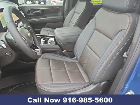 New 2026 Chevrolet Tahoe High Country w/ Sun And Tow Package image 24