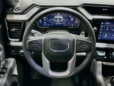 Used 2026 GMC Sierra 1500 Denali image 11