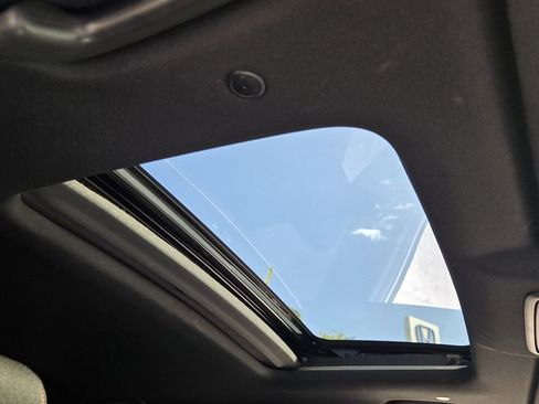 Certified 2025 Honda CR-V Sport image 19