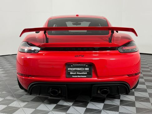 Certified 2022 Porsche 718 Cayman GT4 image 10