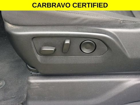 Certified 2025 Chevrolet Silverado 2500 Custom w/ Custom Value Package RWD image 12