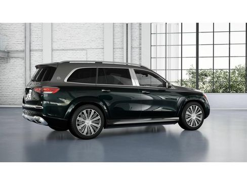 Used 2024 Mercedes-Benz Maybach GLS 600 4MATIC image 19